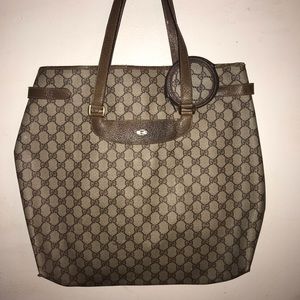 AUTHENTIC GUCCI TOTE BAG AND COIN POUCH!